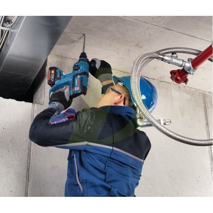 Аккумуляторный перфоратор BOSCH GBH 18 V-EC (0611904002) Аккумуляторный перфоратор BOSCH GBH 18 V-EC (0611904002)