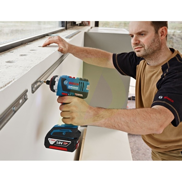 Шуруповерт BOSCH GSR 18 V-EC FC2 Professional (06019E1101) Шуруповерт BOSCH GSR 18 V-EC FC2 Professional (06019E1101)