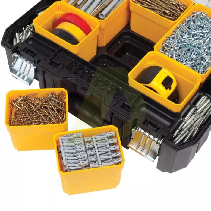 Комплект ящиков на колесах DeWALT DWST1-81048 Комплект ящиков на колесах DeWALT DWST1-81048