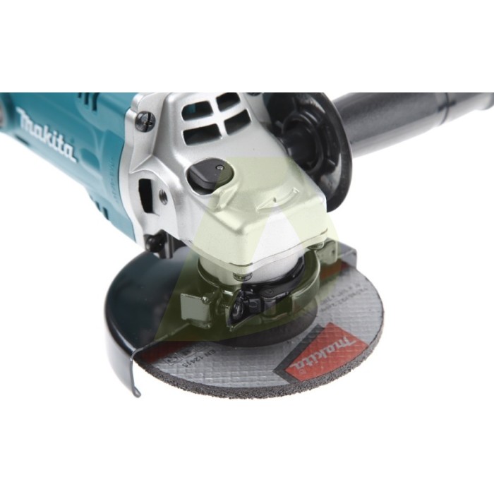 Угловая шлифмашина MAKITA GA 5021 C Угловая шлифмашина MAKITA GA 5021 C