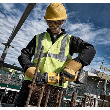 Кутова шліфмашина DeWALT DCG414T2