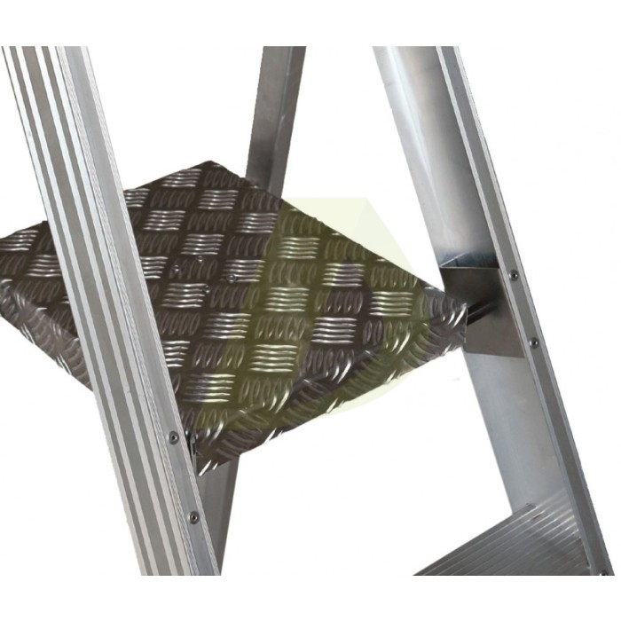 Стрем'янка одностороння алюмінієва ELKOP SHRP 806, 1 секція, 6 сход., 2,1 м (37485) Стрем'янка одностороння алюмінієва ELKOP SHRP 806, 1 секція, 6 сход., 2,1 м (37485)