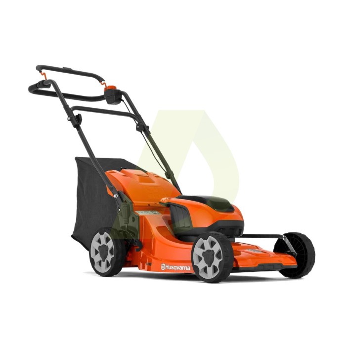 Husqvarna LC 142i КІТ як універсальна акумуляторна газонокосарка